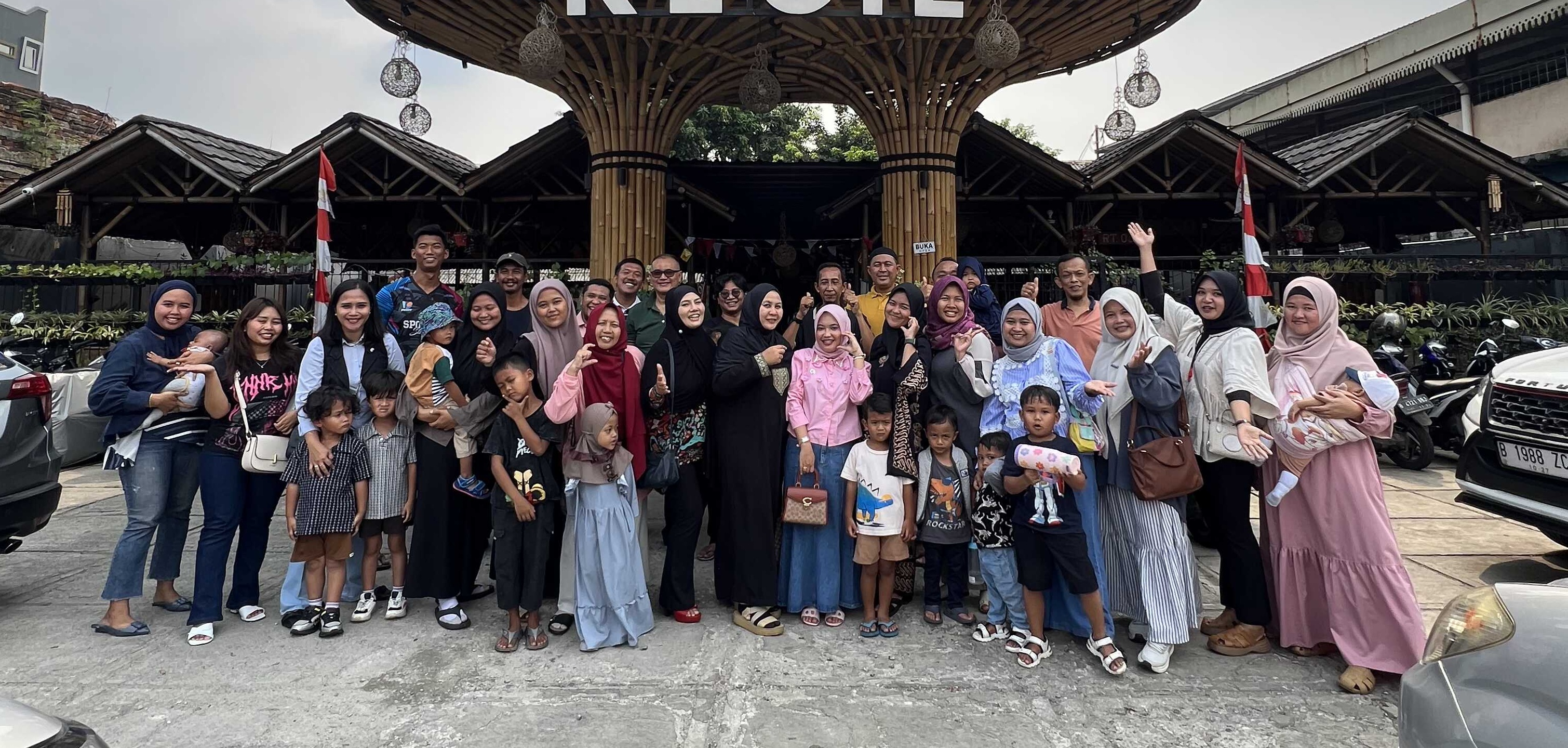 Kerukunan Warga SIK 2